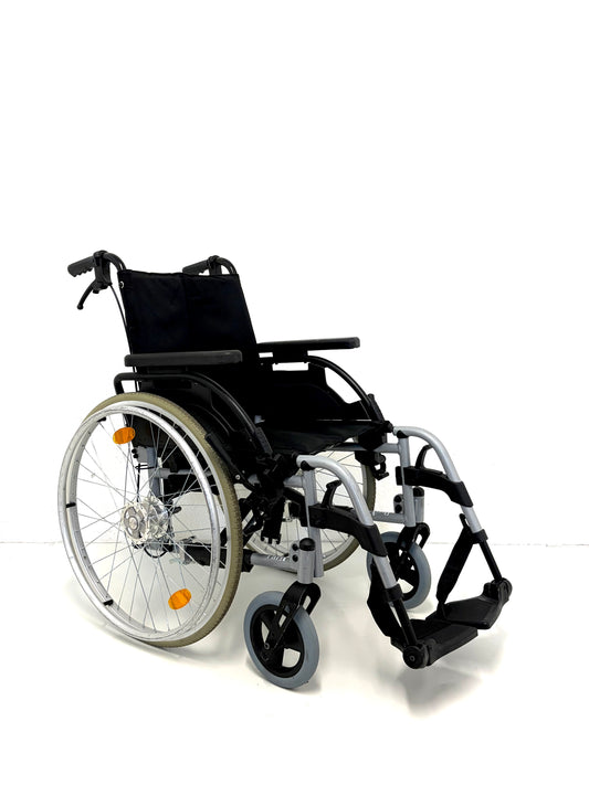Rollstuhl, Faltrollstuhl Breezy Basix2