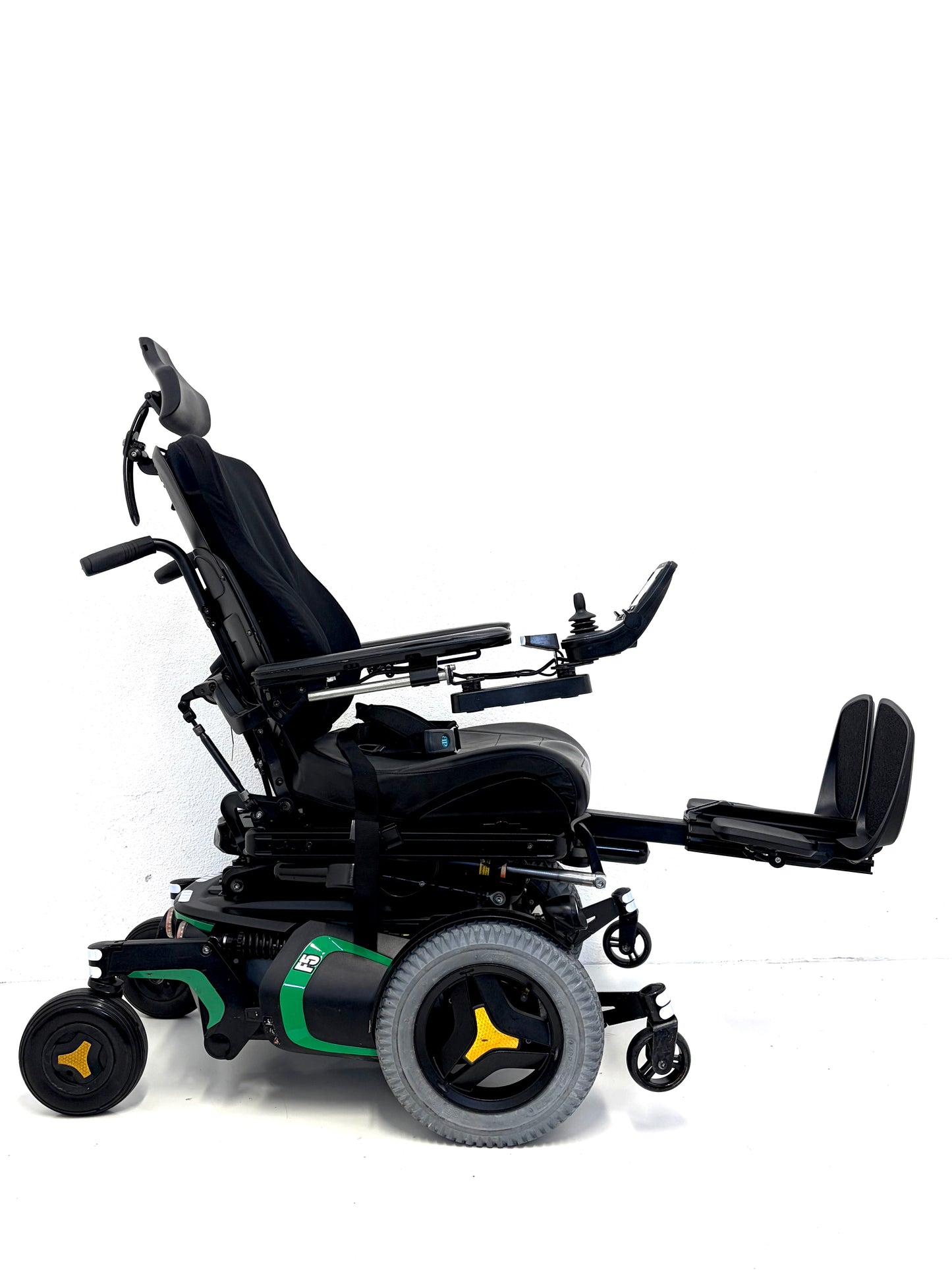 Elektromobil/Stehrollstuhl Permobil F5 R-NET