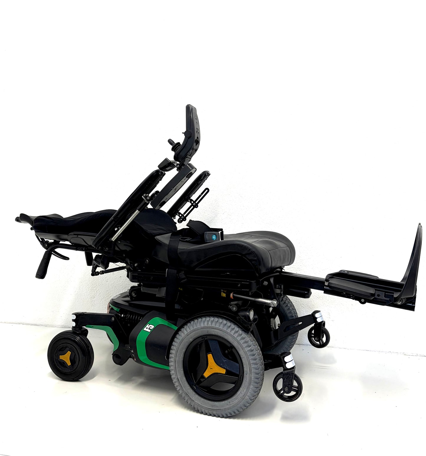 Elektromobil/Stehrollstuhl Permobil F5 R-NET